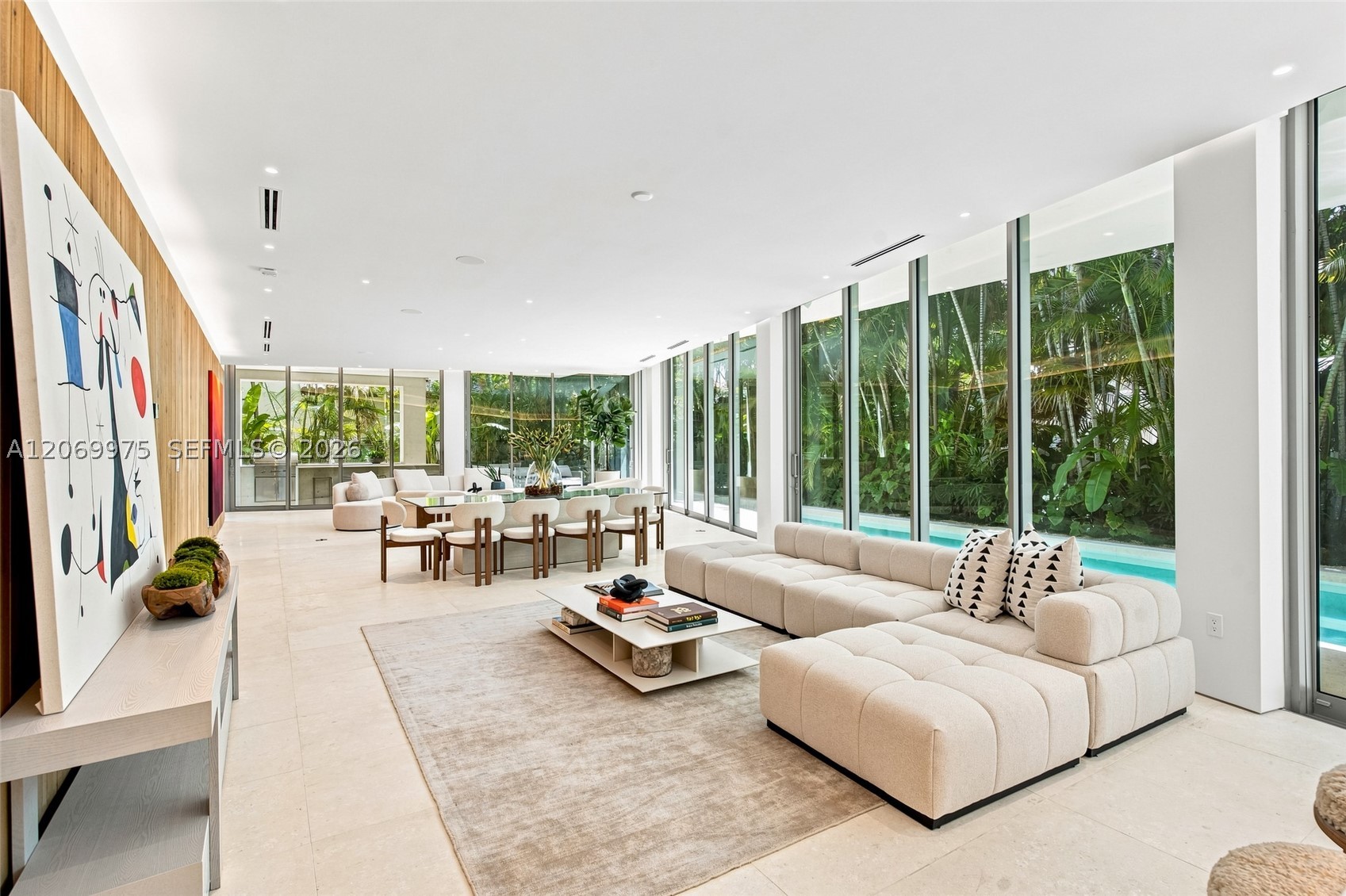 1616 Onaway Dr Miami, FL 33133