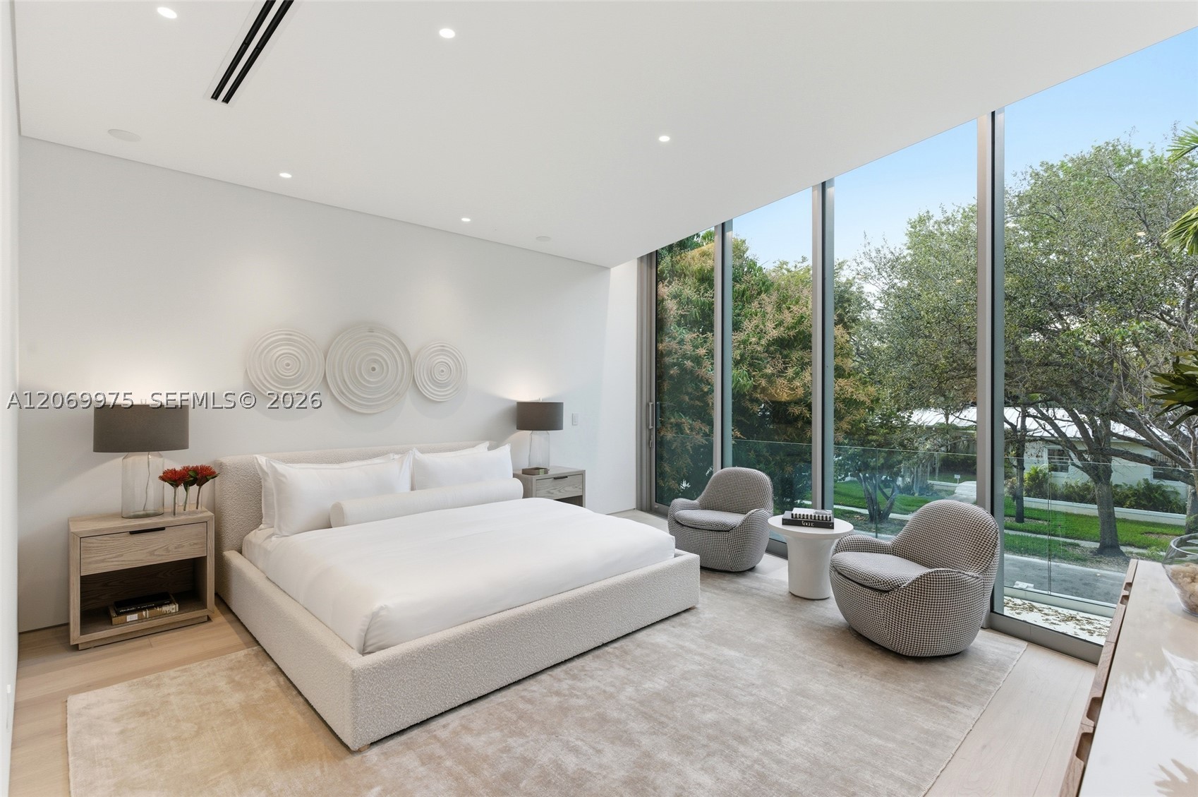 1616 Onaway Dr Miami, FL 33133