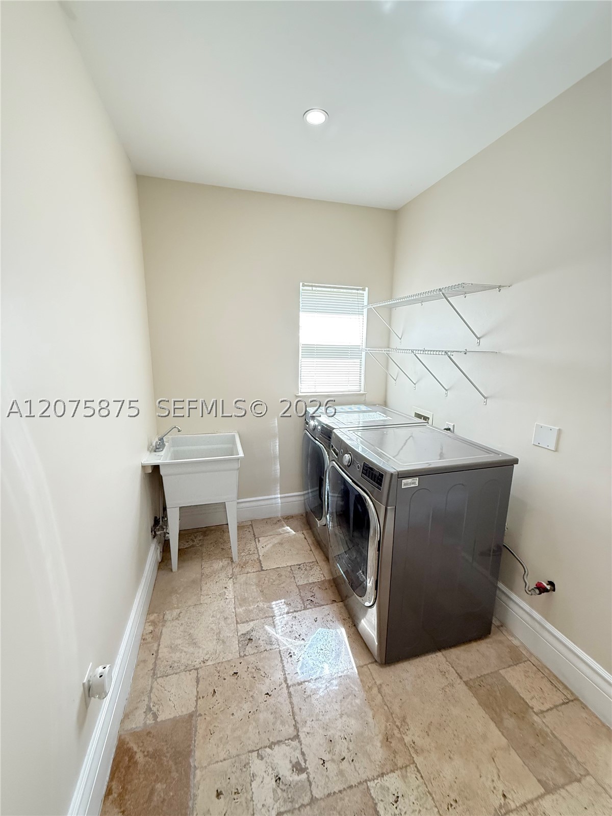 1420 W 21st St Miami Beach, FL 33140