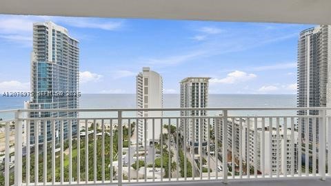 image Winston Towers 6007