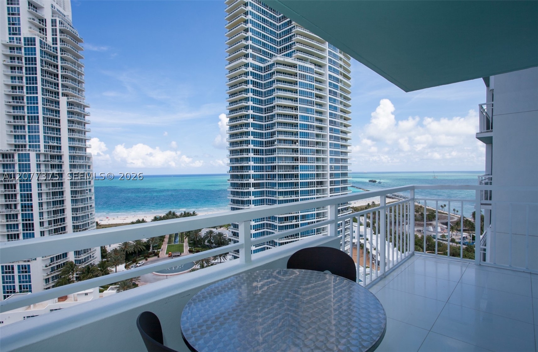 400 S Pointe Dr #1906 Miami Beach, FL 33139