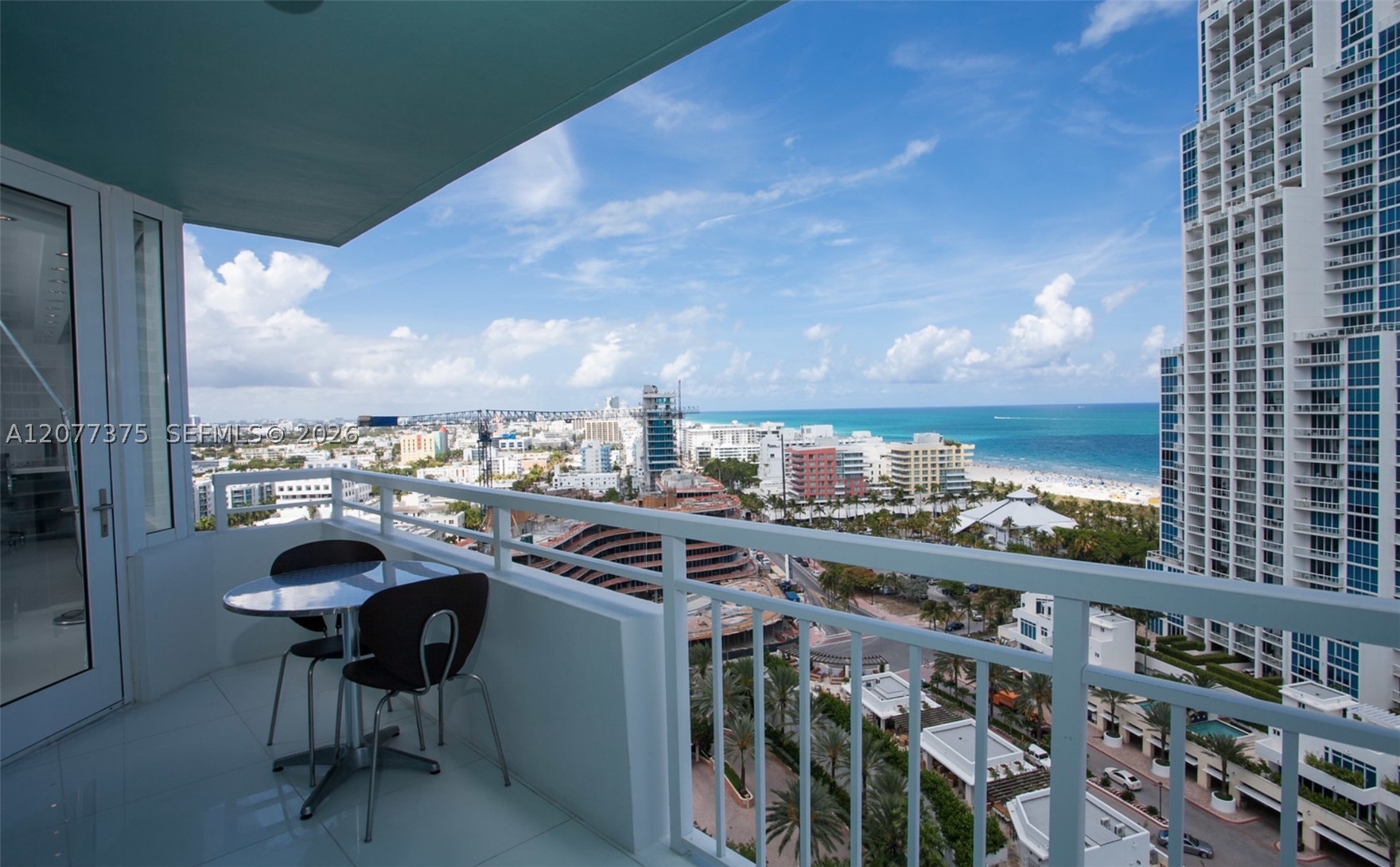400 S Pointe Dr #1906 Miami Beach, FL 33139