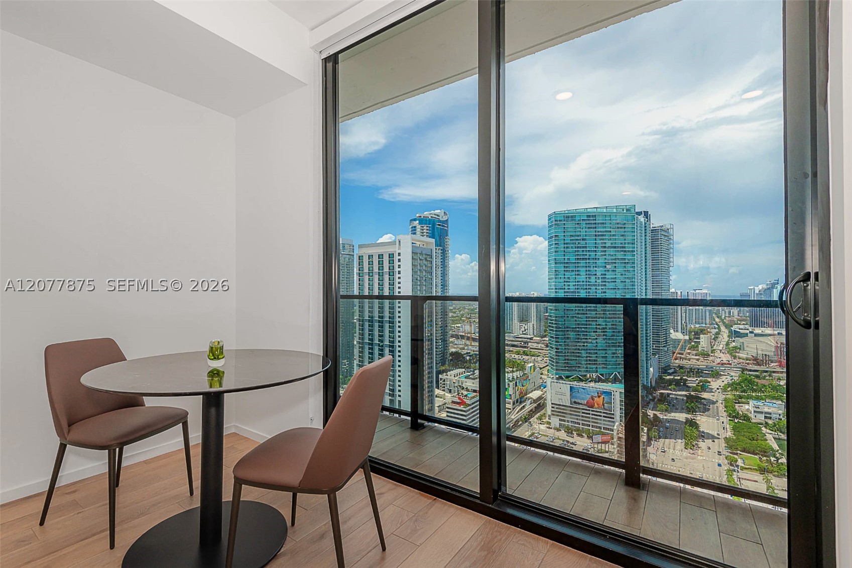 image The Elser Hotel & Residences13