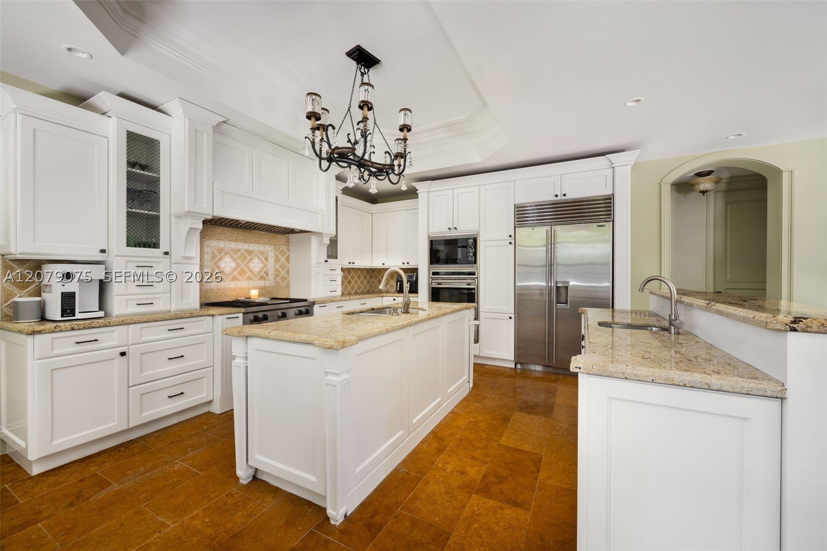 3740 Irvington Ave Coconut Grove, FL 33133