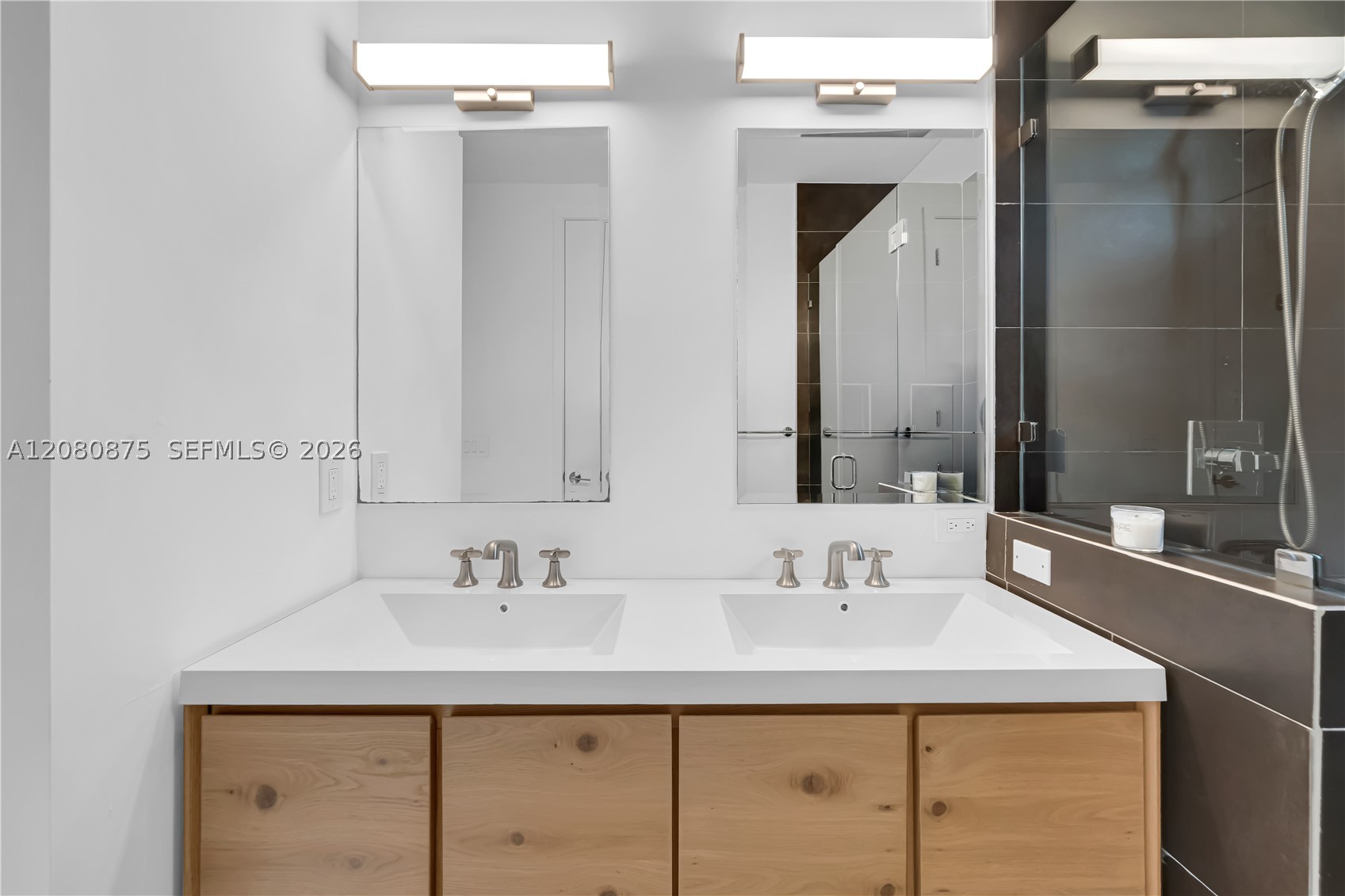 3253 Mcdonald St #3253 Miami, FL 33133