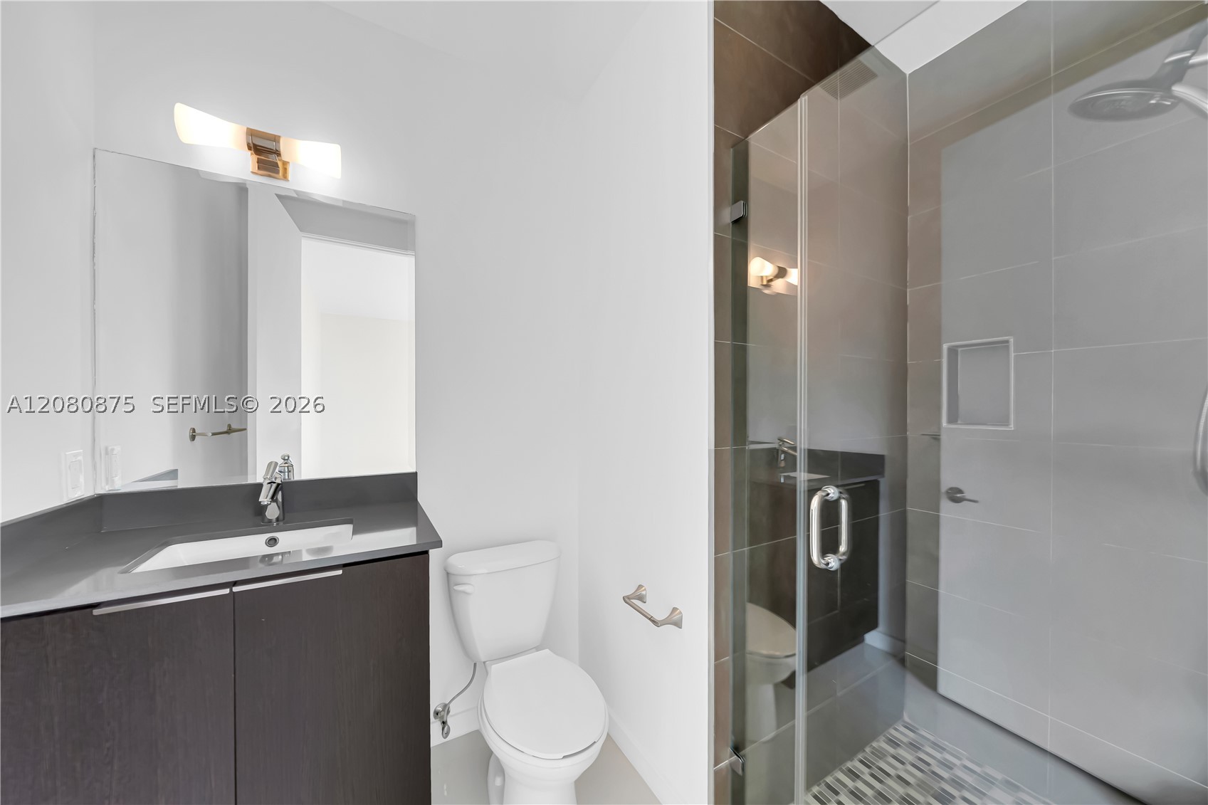 3253 Mcdonald St #3253 Miami, FL 33133