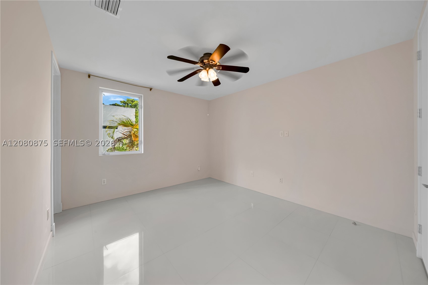 3253 Mcdonald St #3253 Miami, FL 33133