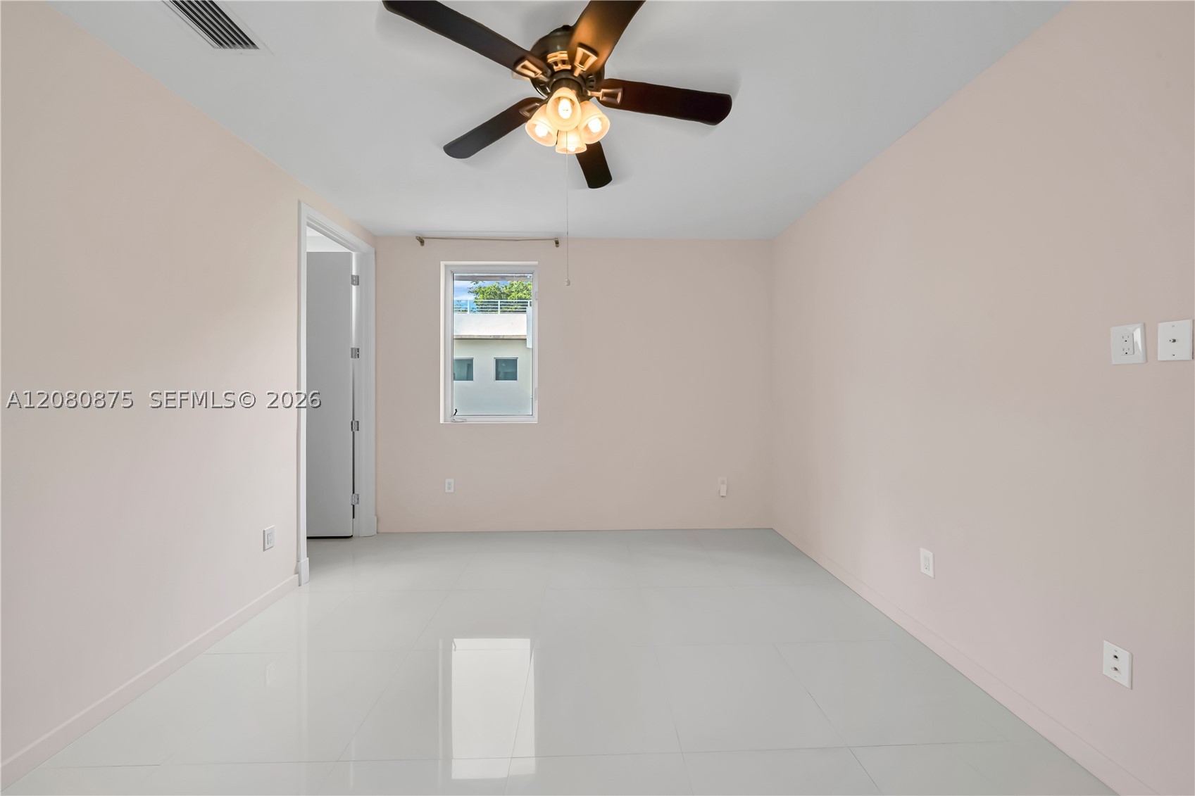 3253 Mcdonald St #3253 Miami, FL 33133
