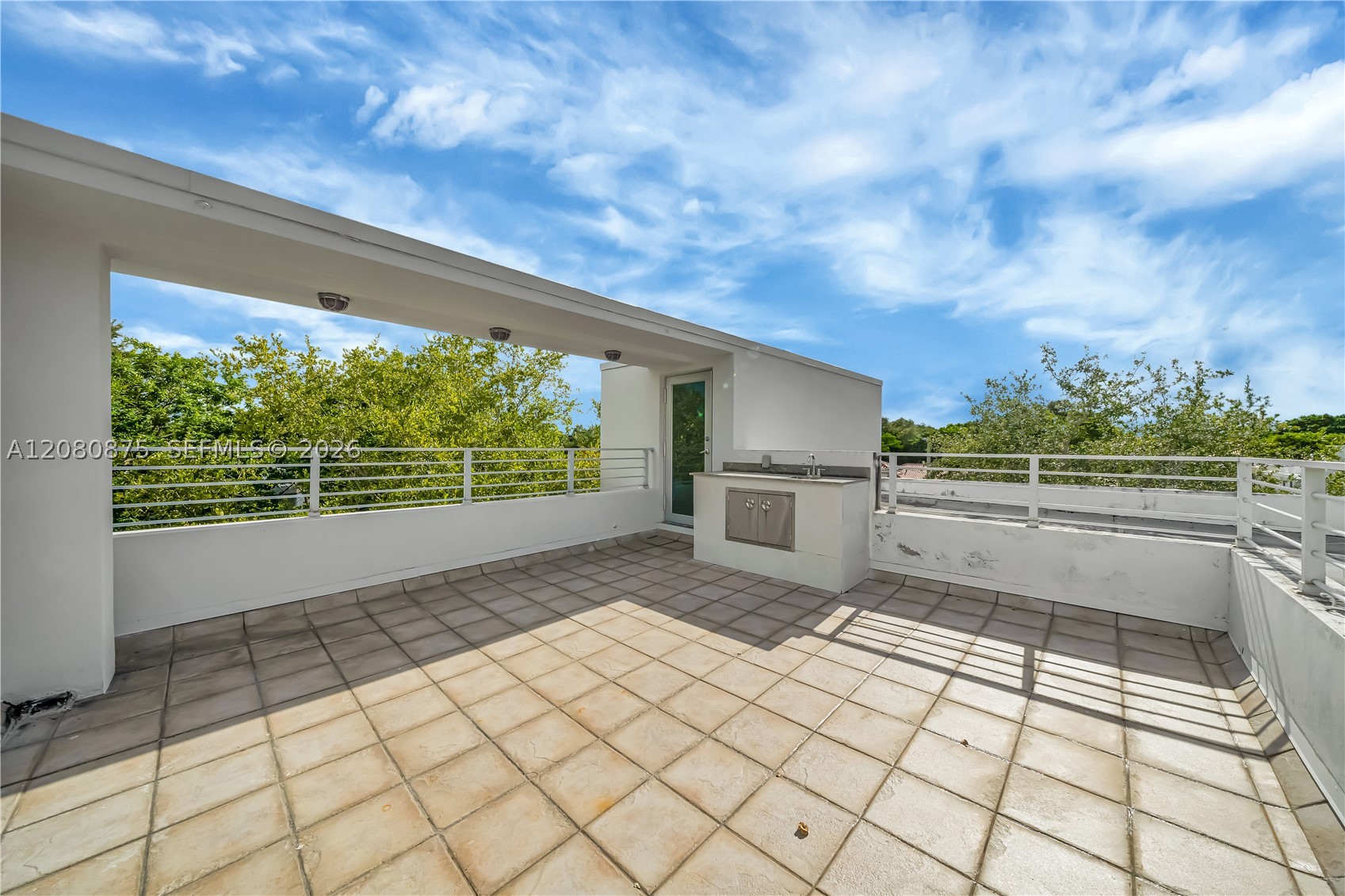 3253 Mcdonald St #3253 Miami, FL 33133