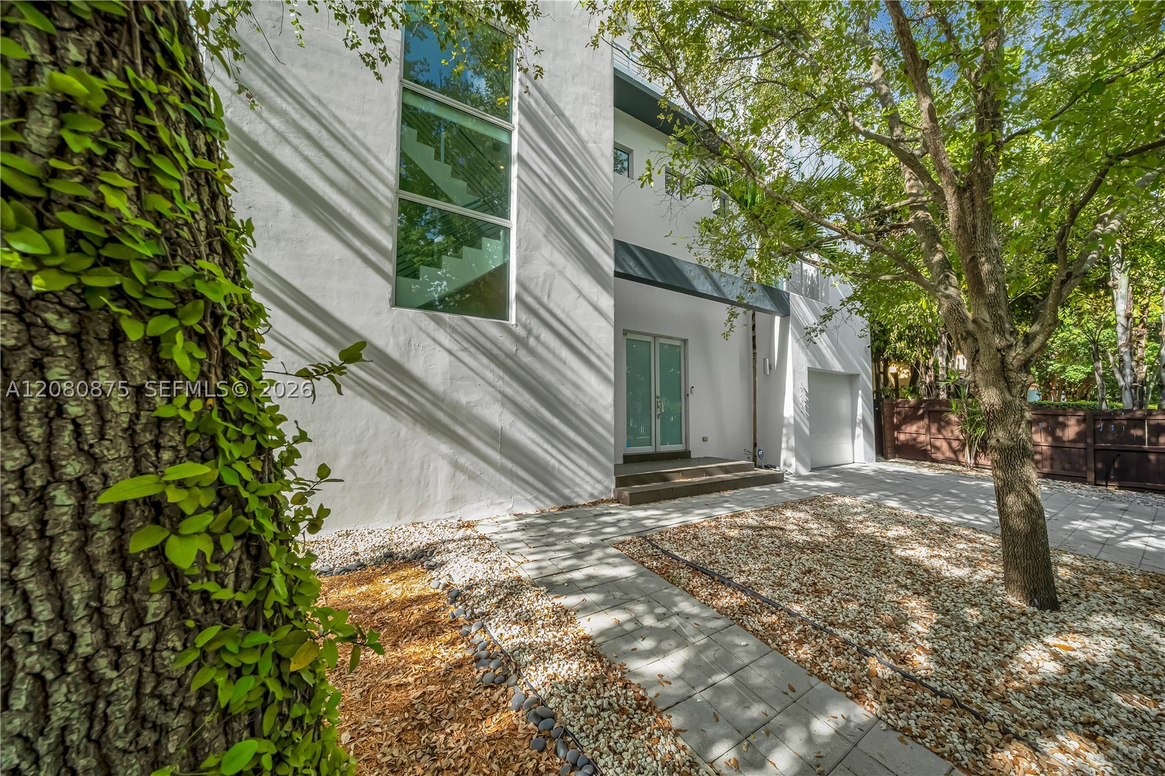 3253 Mcdonald St #3253 Miami, FL 33133