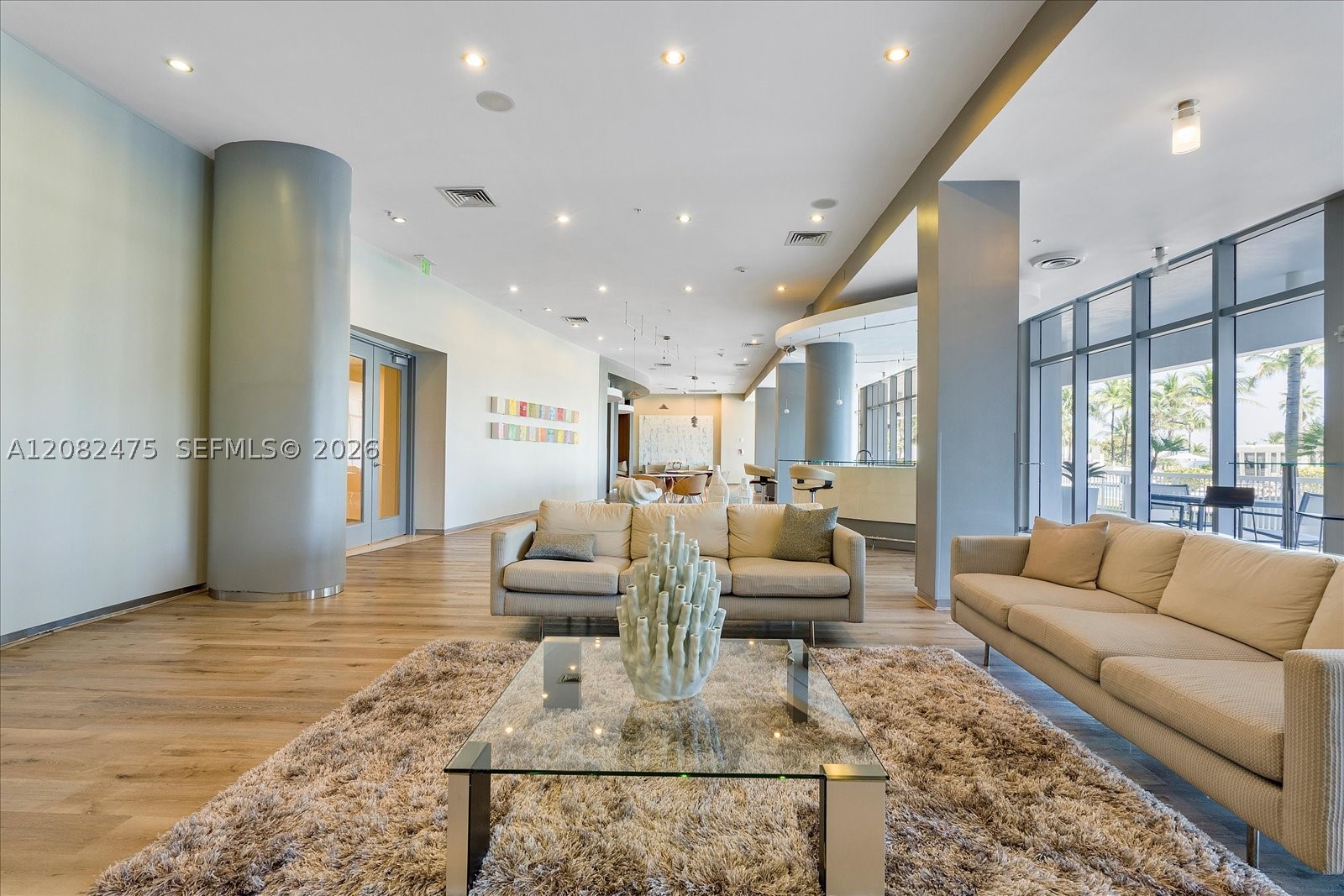 image Harbour House23
