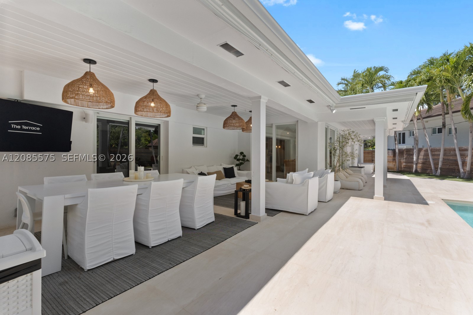 755 Curtiswood Dr Key Biscayne, FL 33149