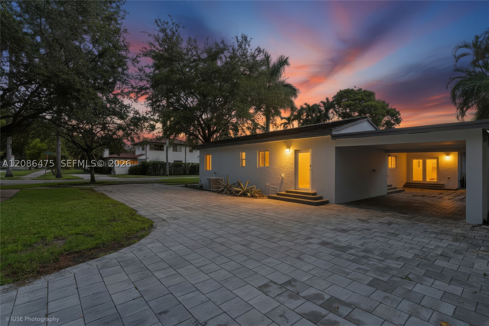 101 Palmetto Dr