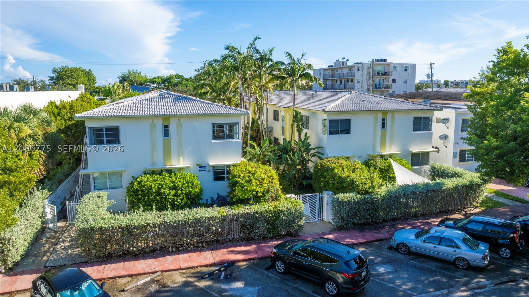1007 Bay Dr #203