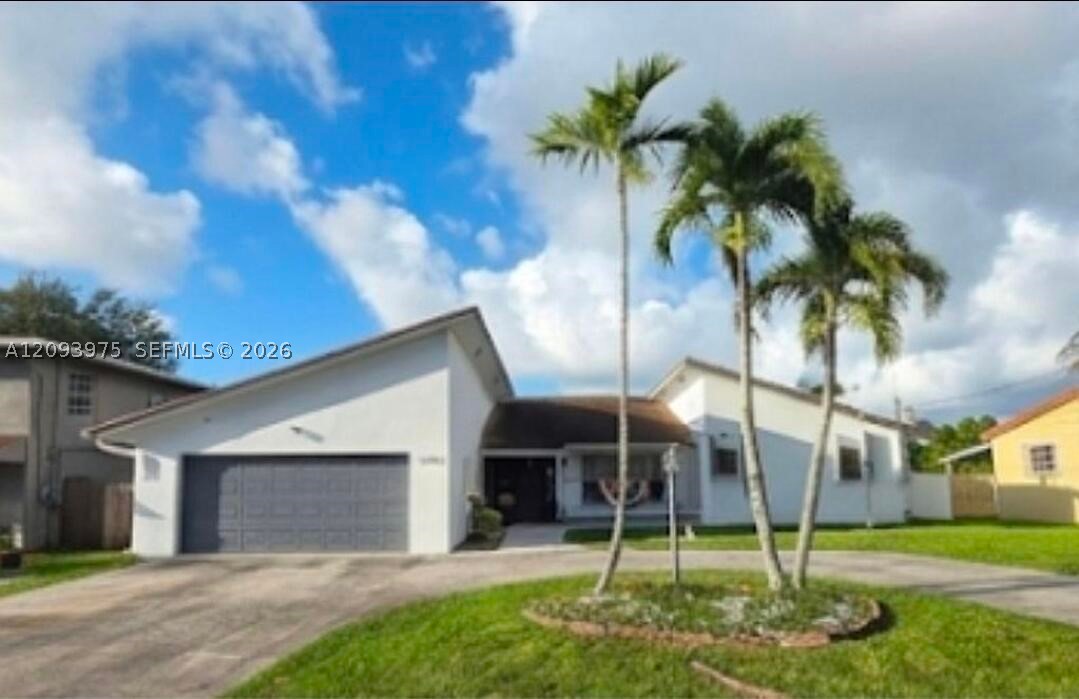 3950 SW 4th St
