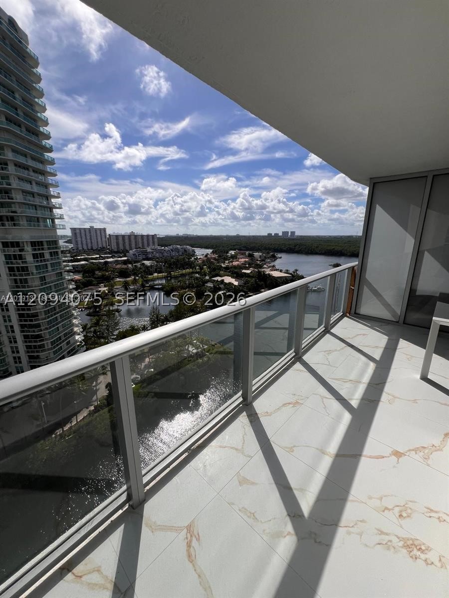 300 Sunny Isles Blvd #4-1504