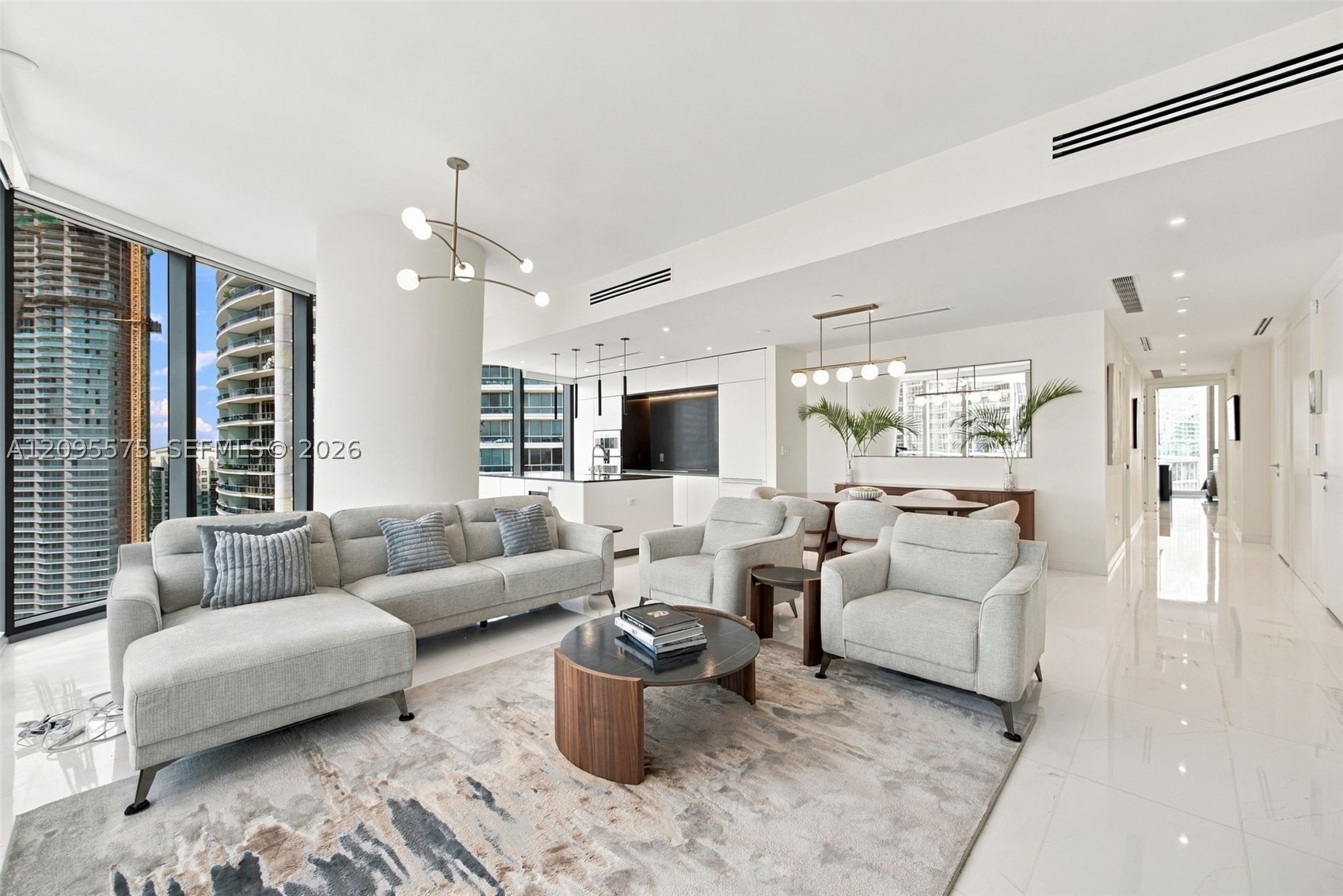 image Aston Martin Residences8