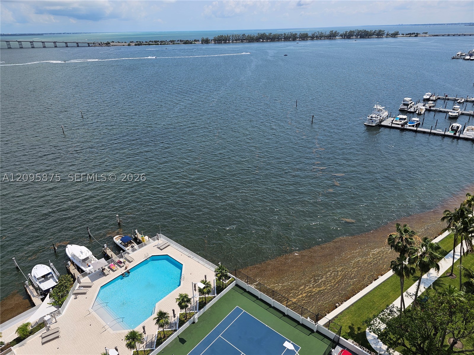 image Brickell Harbour17