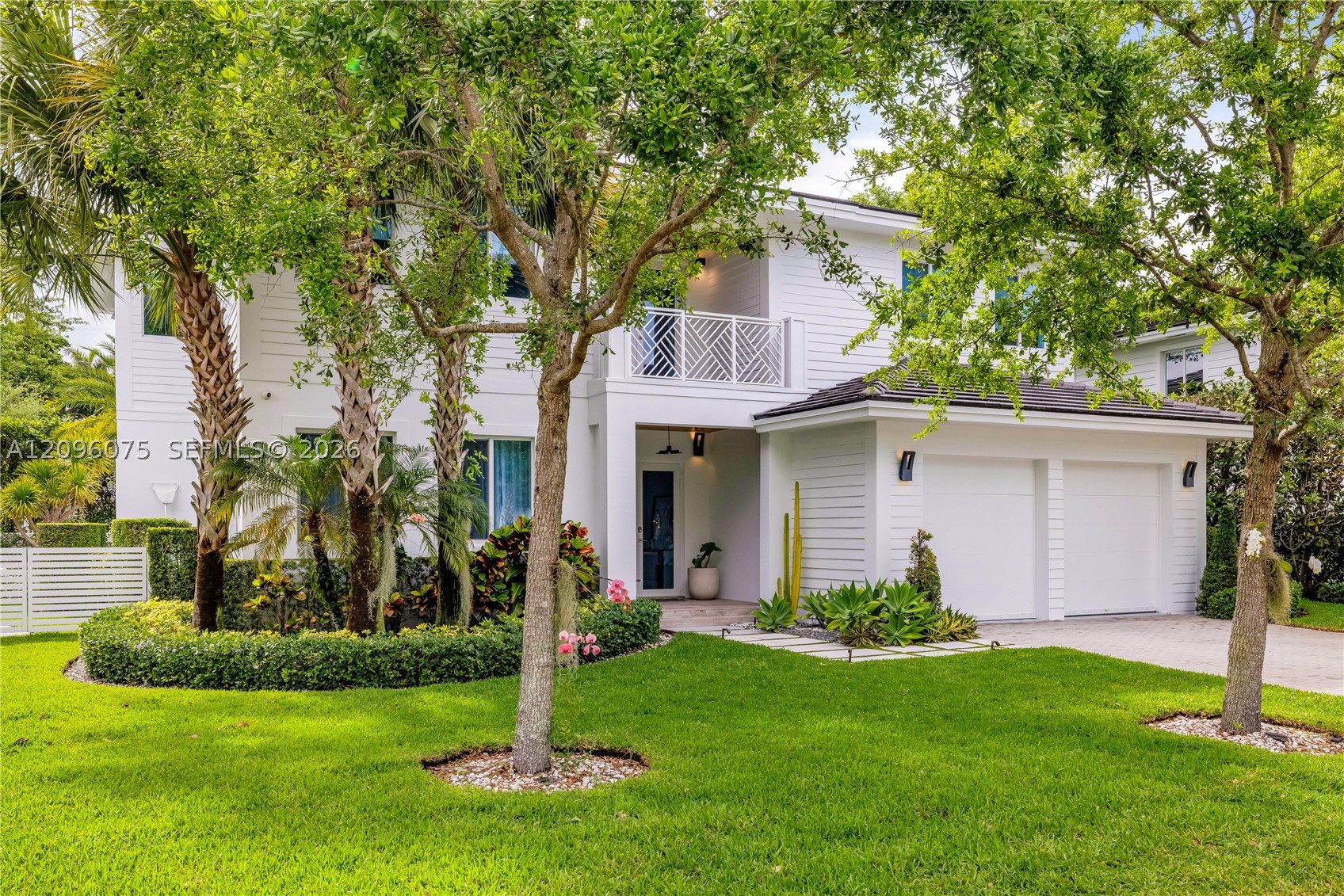 5602 SW 65th Ct South Miami, FL 33143