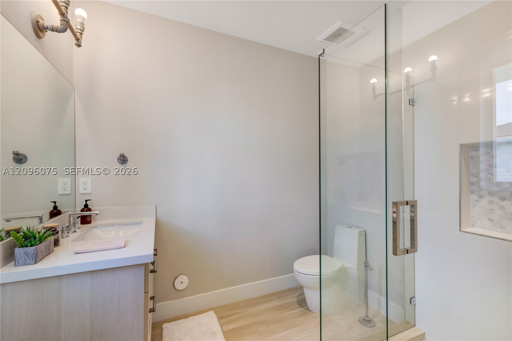5602 SW 65th Ct South Miami, FL 33143