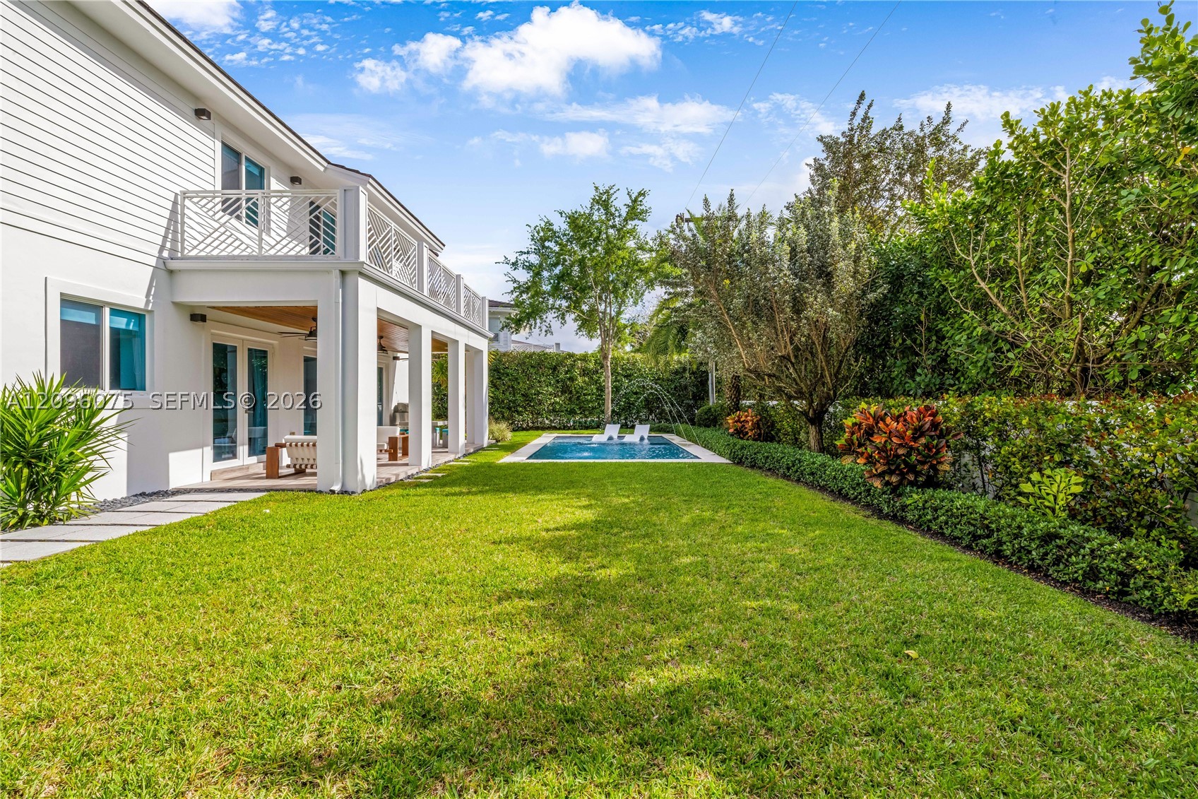 5602 SW 65th Ct South Miami, FL 33143