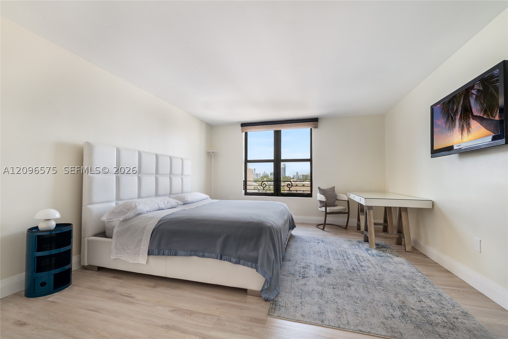 1330 Ocean Dr #R5D Miami Beach, FL 33139