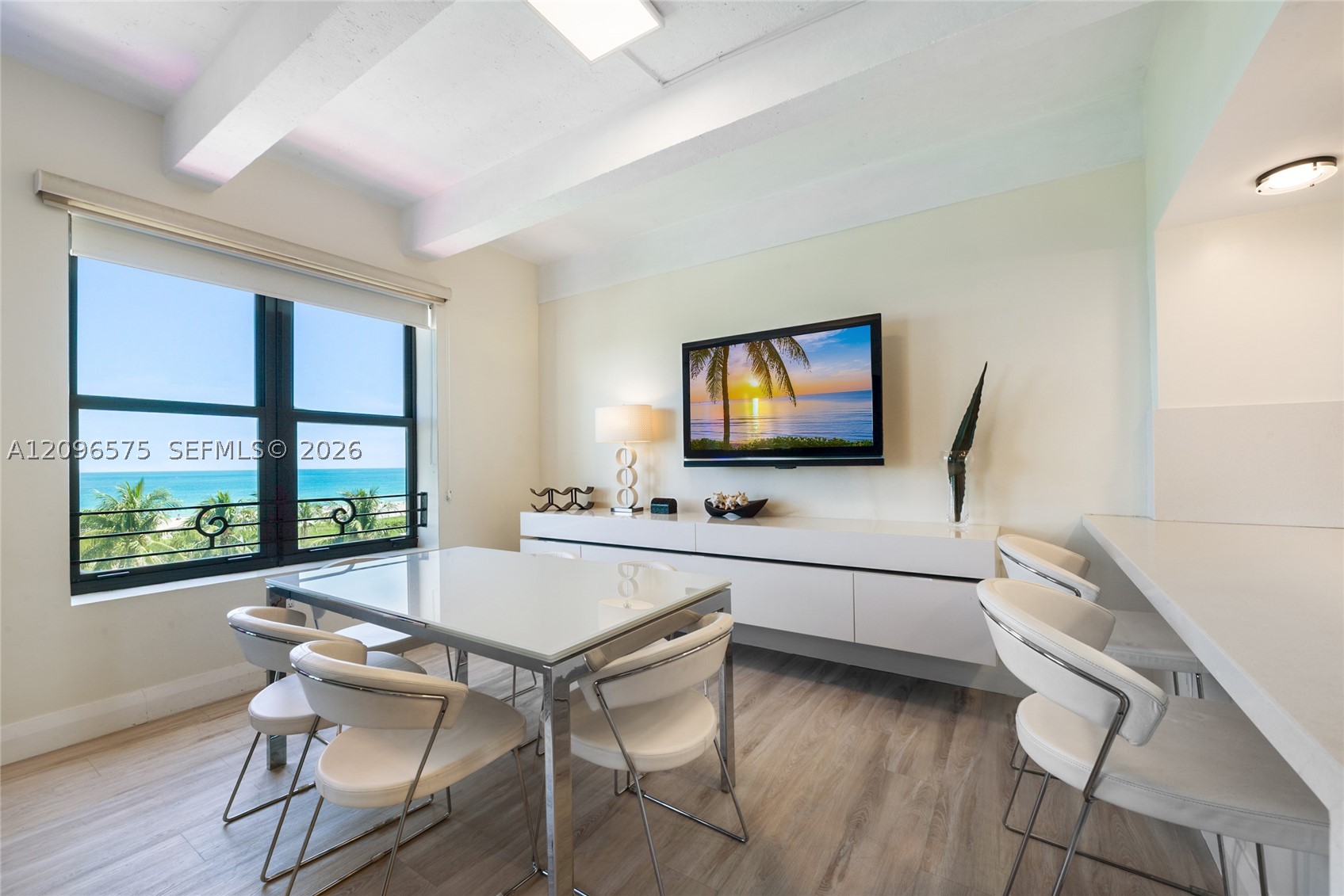 1330 Ocean Dr #R5D Miami Beach, FL 33139