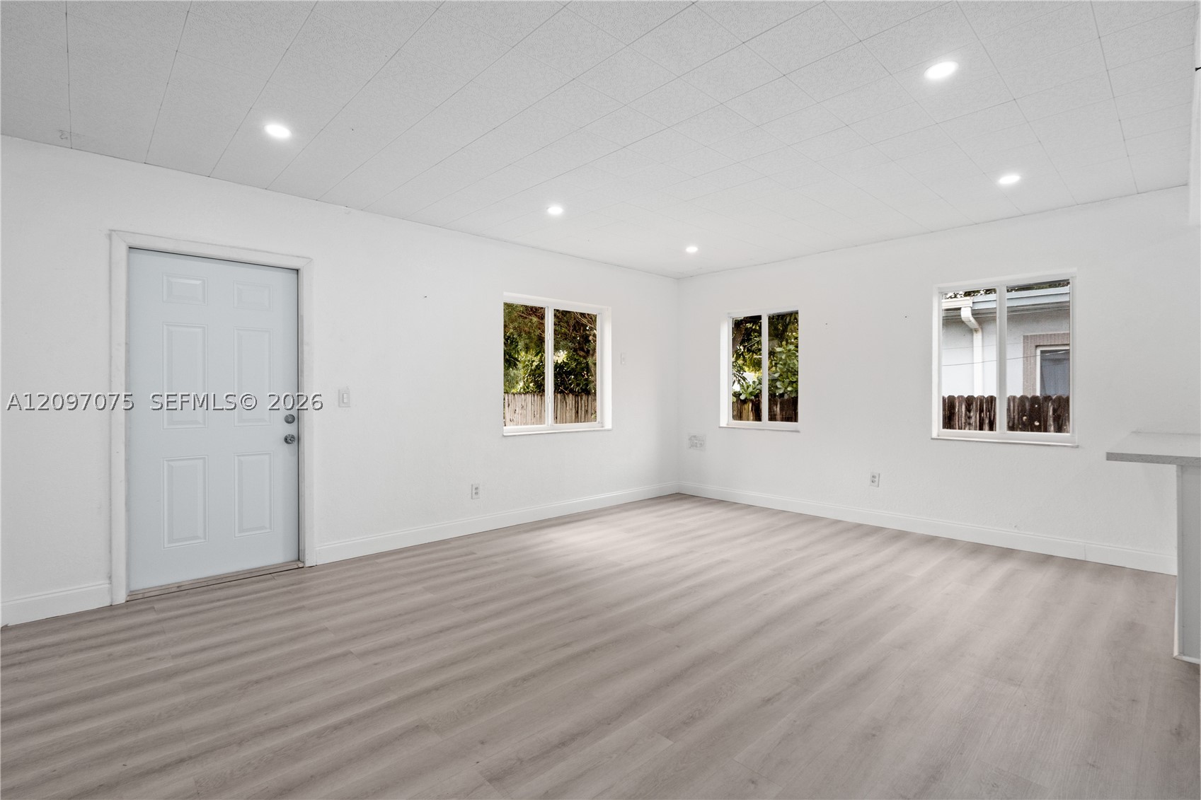 511 NE 131st St North Miami, FL 33161