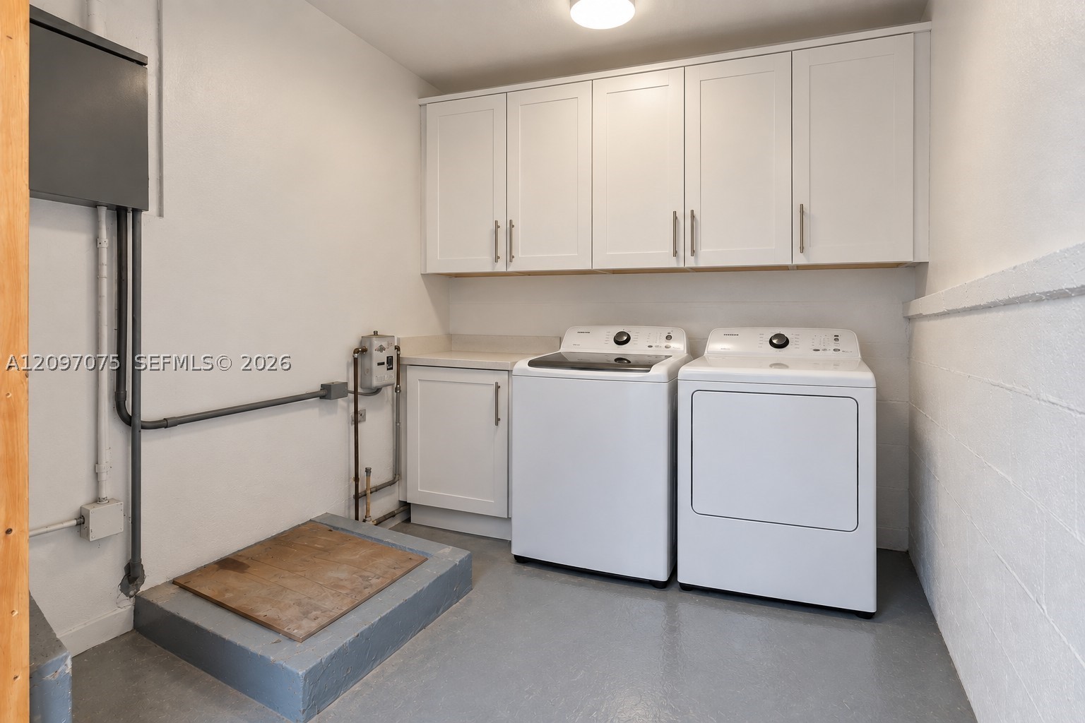 511 NE 131st St North Miami, FL 33161
