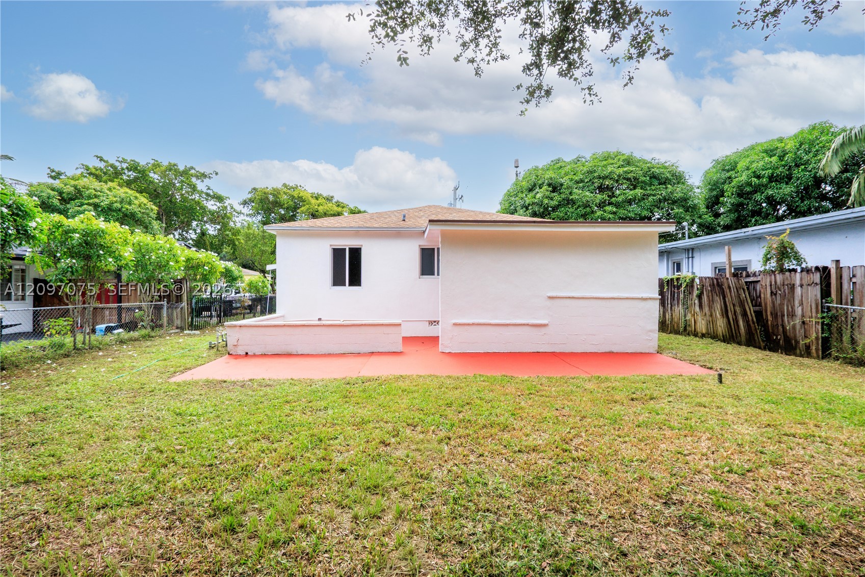 511 NE 131st St North Miami, FL 33161