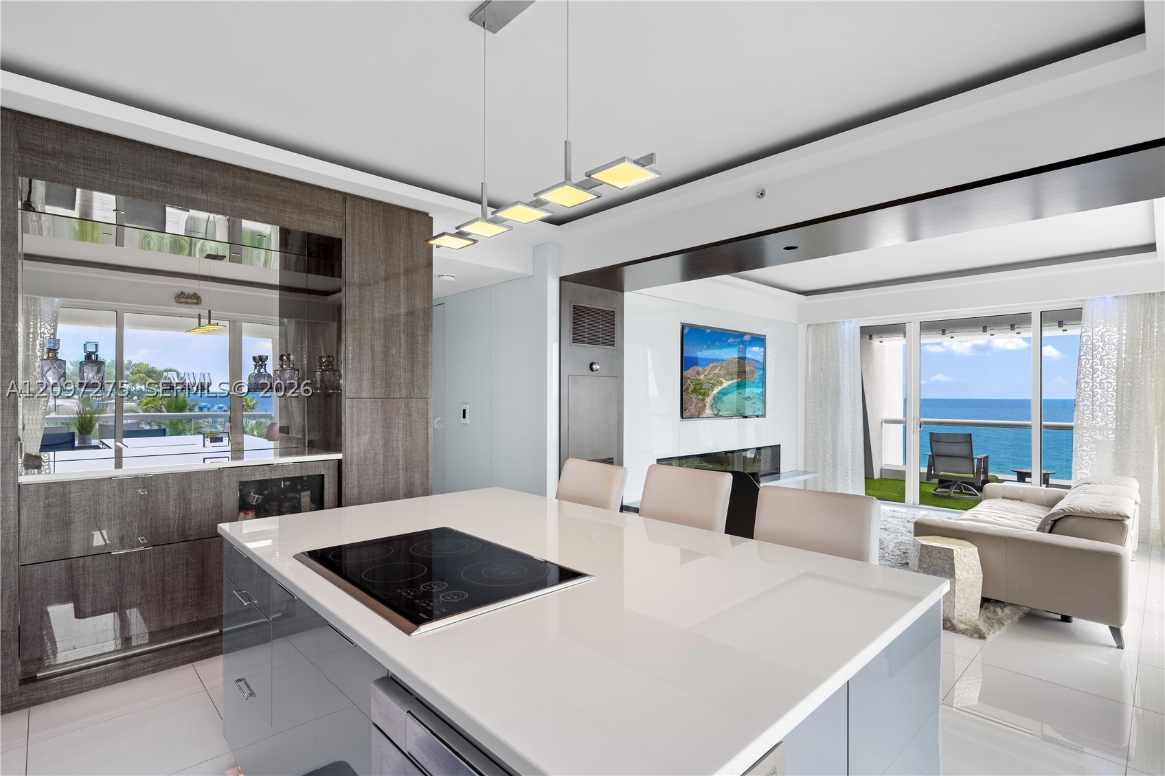 551 N Fort Lauderdale Bch Blvd #R407 Fort Lauderdale, FL 33304