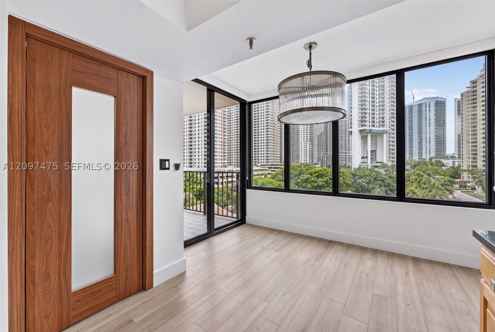 image Brickell Key One15