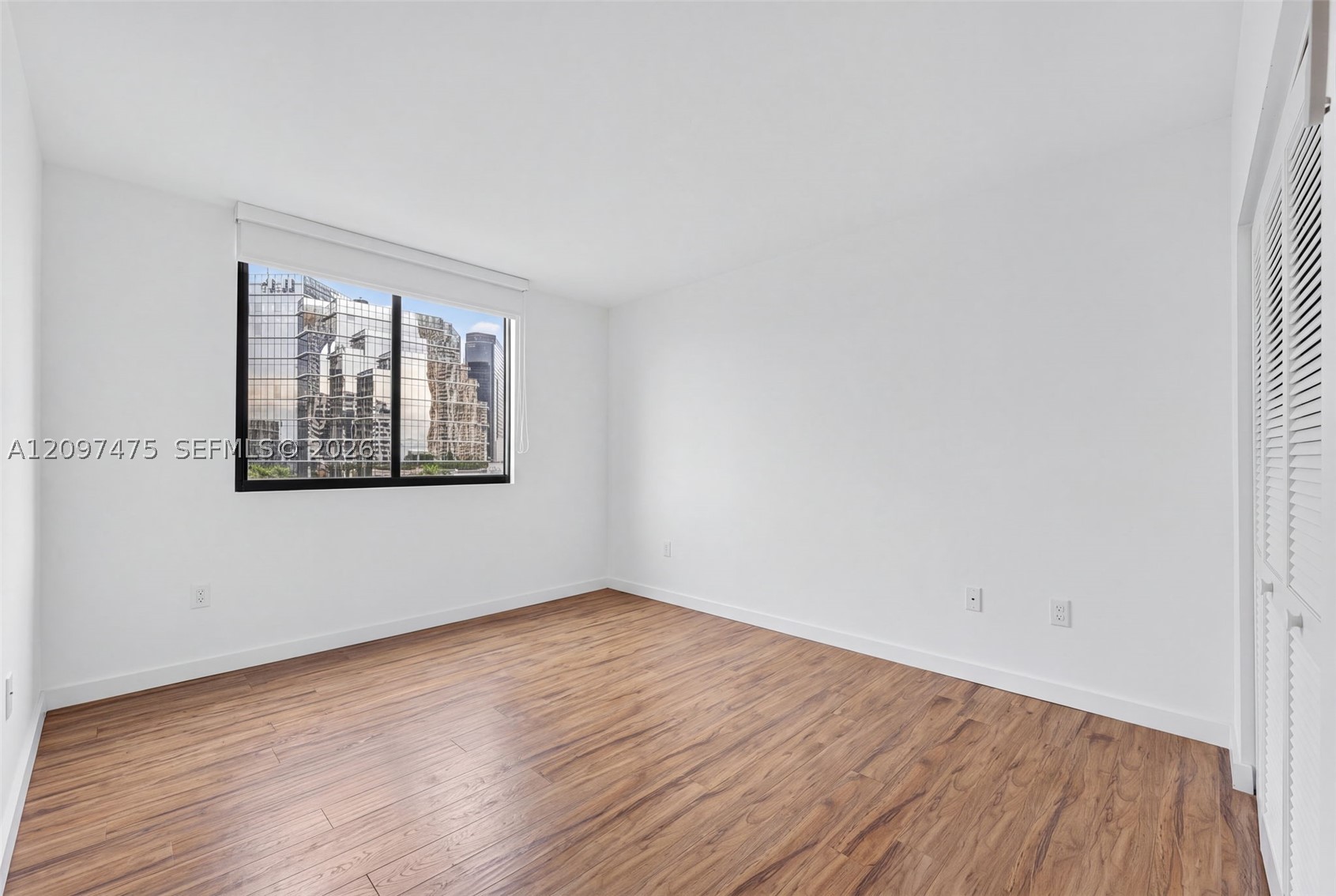 image Brickell Key One17