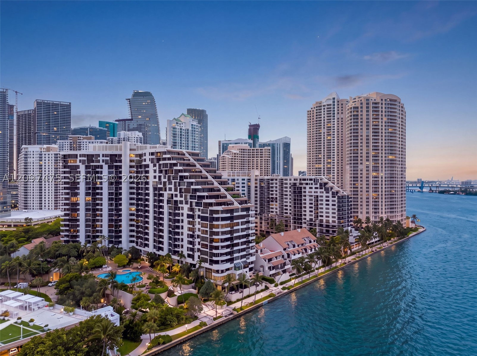 image Brickell Key One1