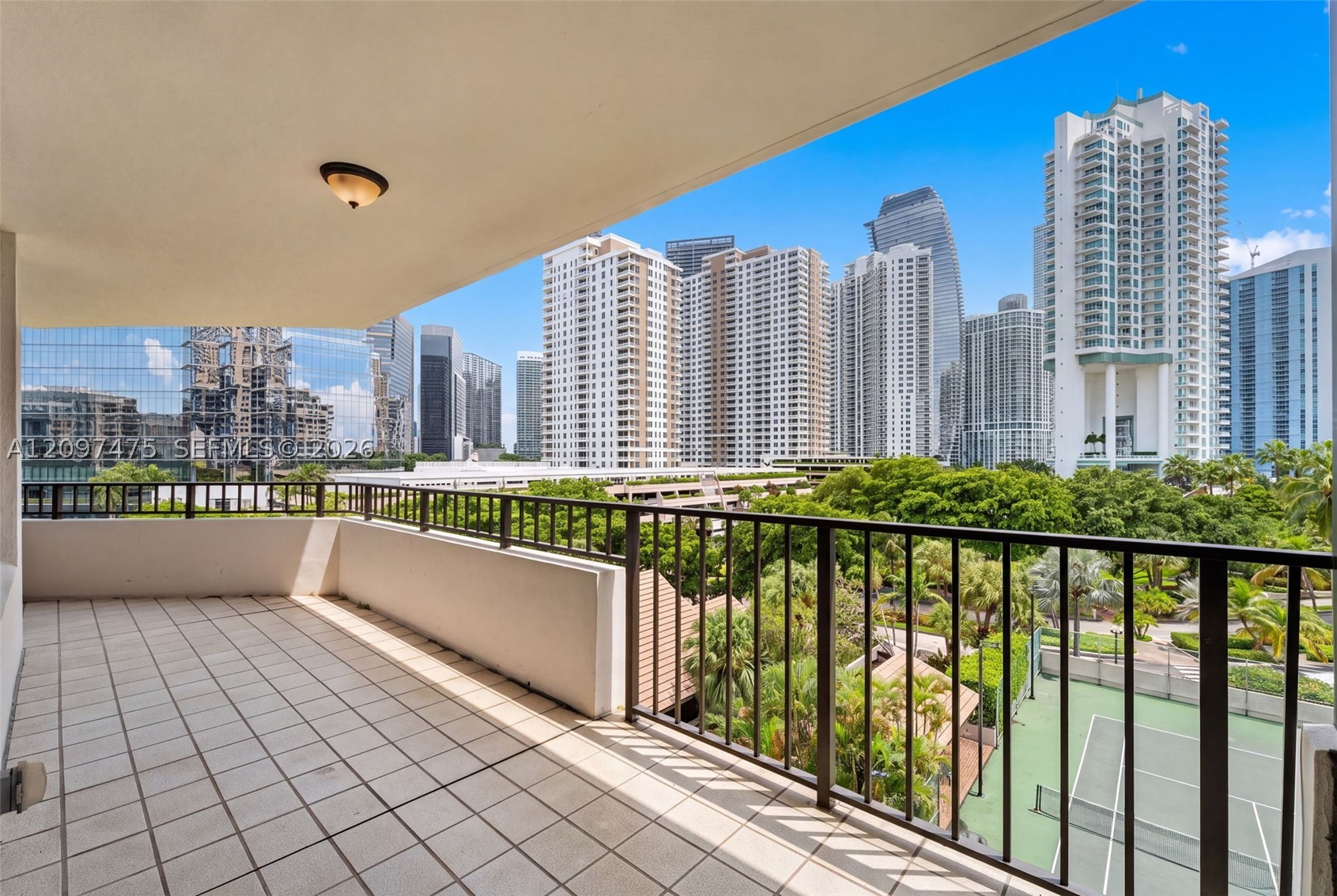 image Brickell Key One31