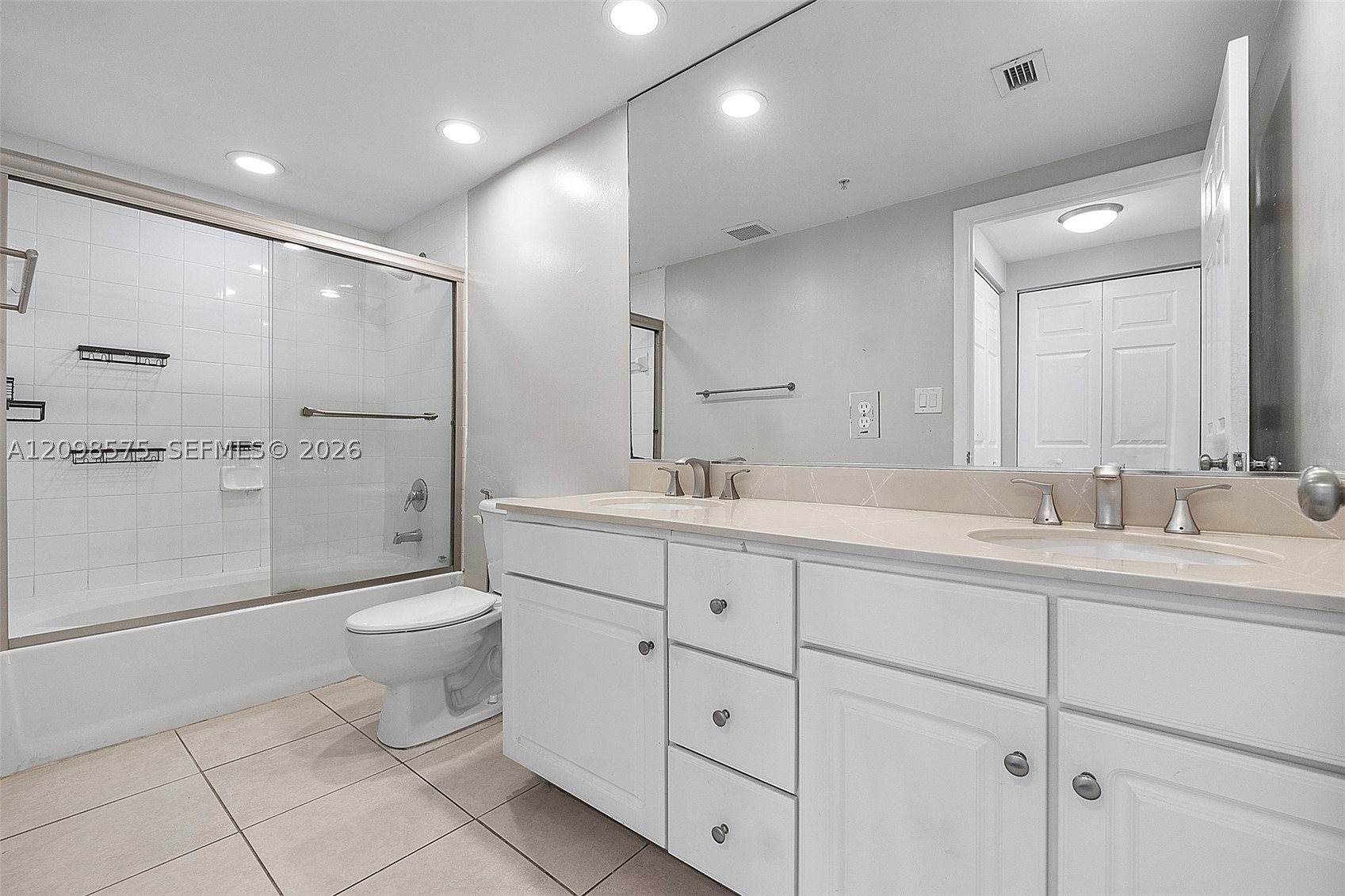 image Cite on the Bay East20