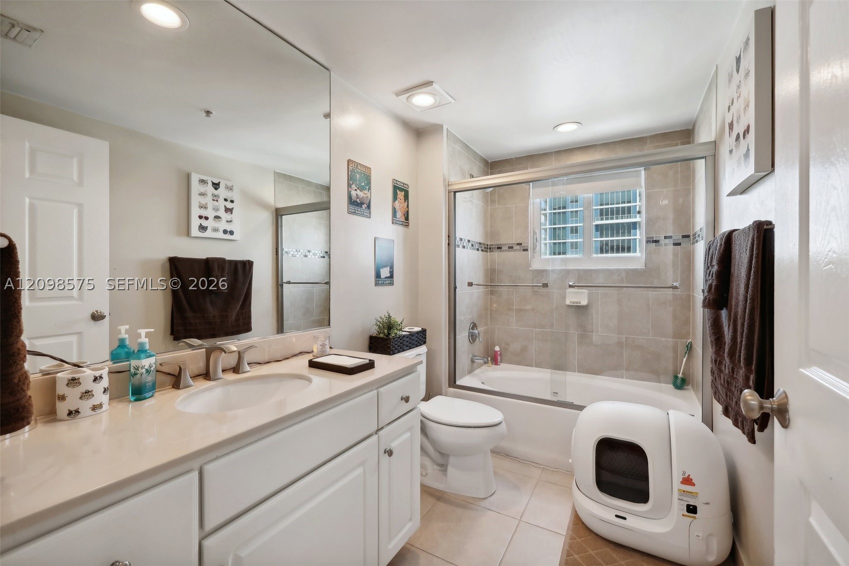 image Cite on the Bay East28