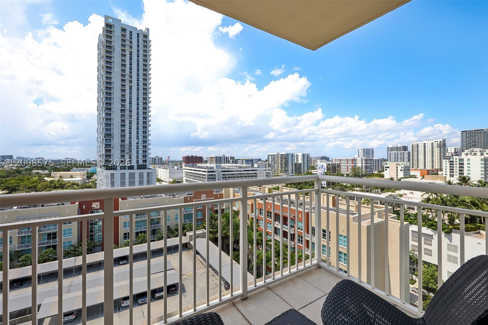image Cite on the Bay East36