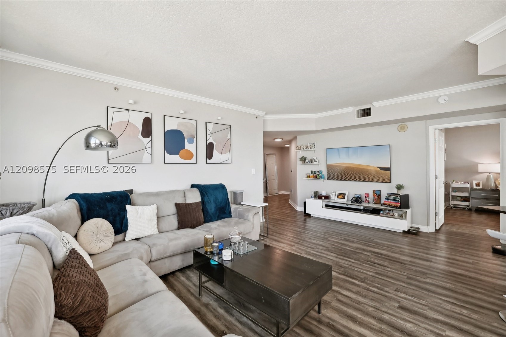 image Cite on the Bay East4