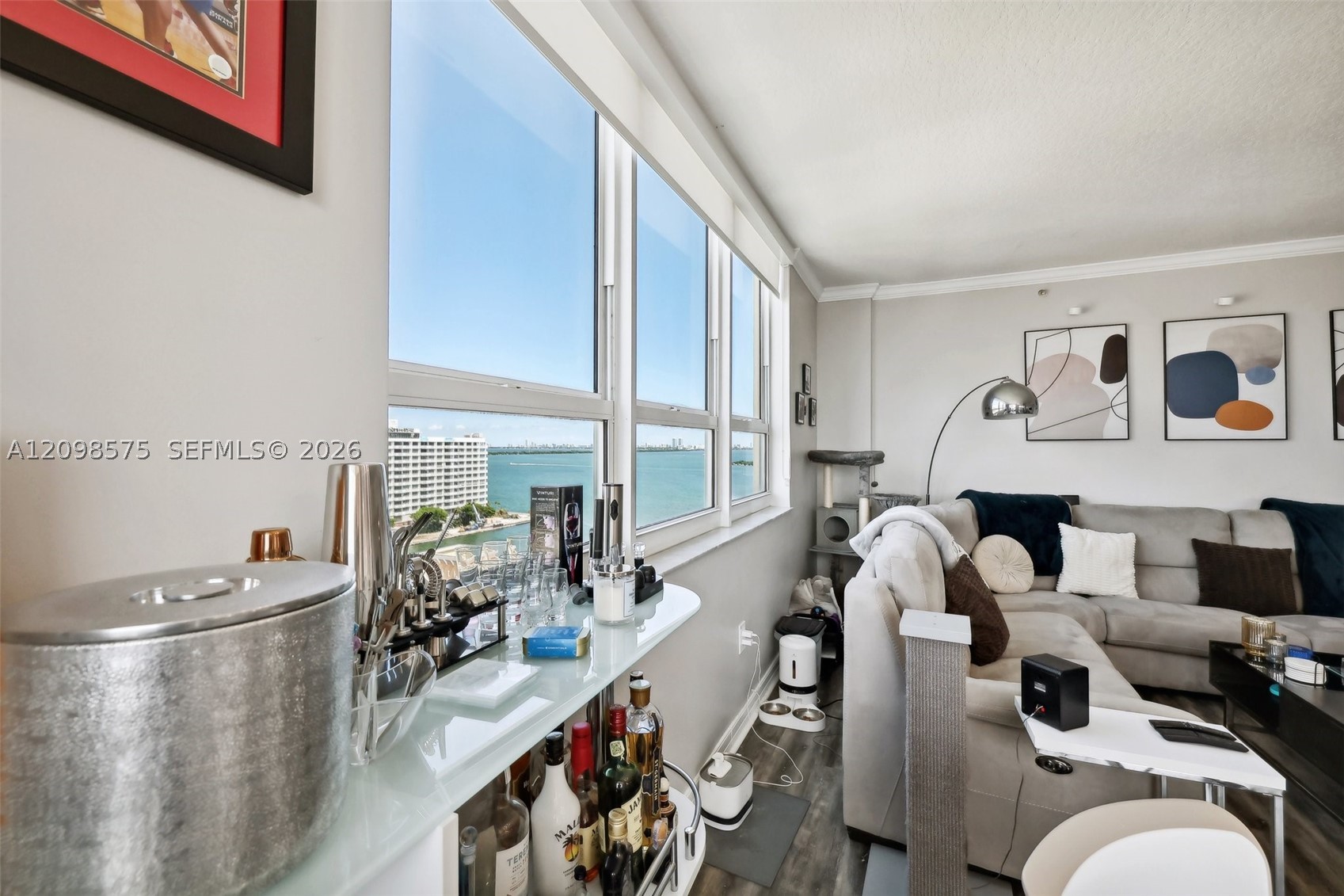 image Cite on the Bay East5