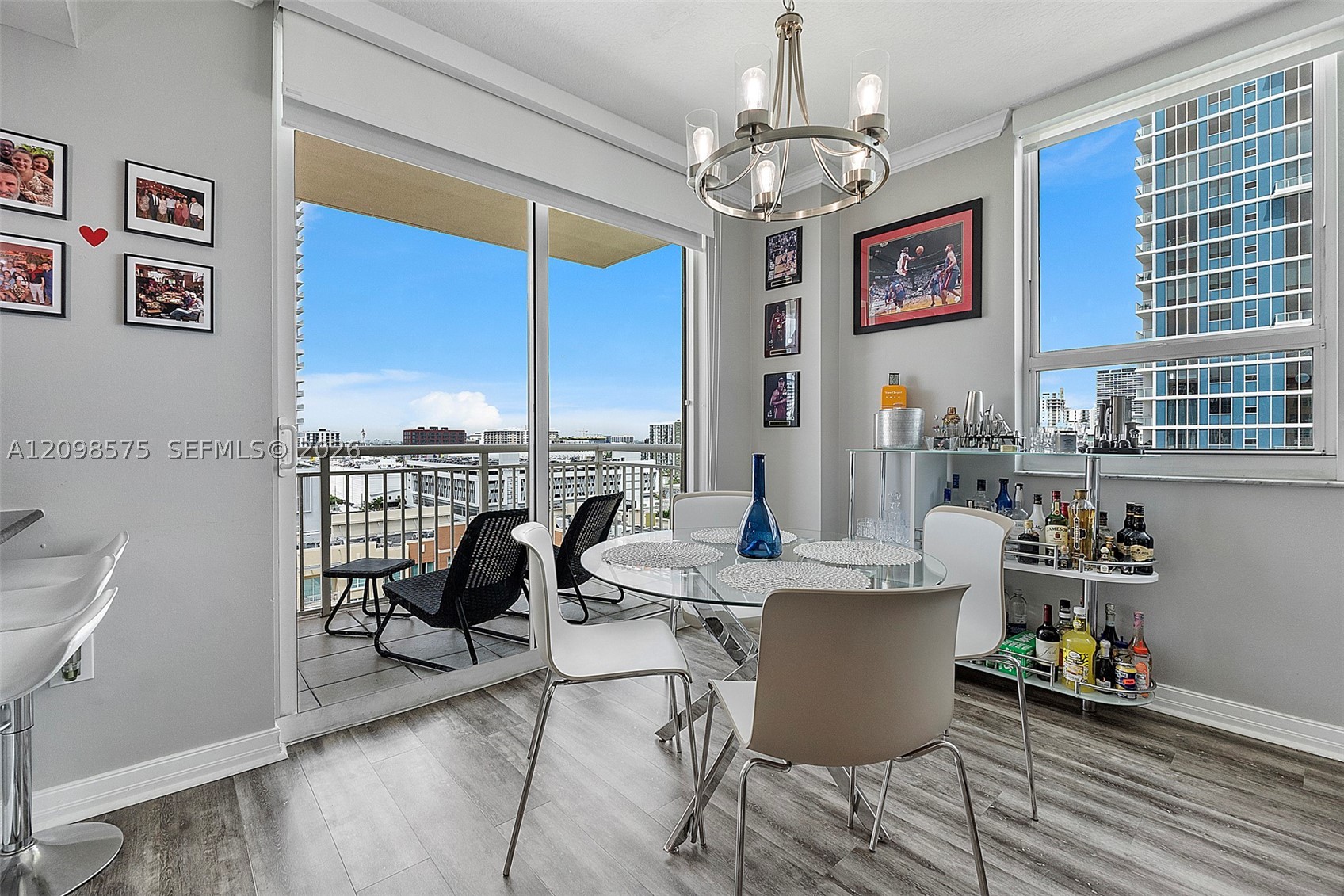 image Cite on the Bay East7