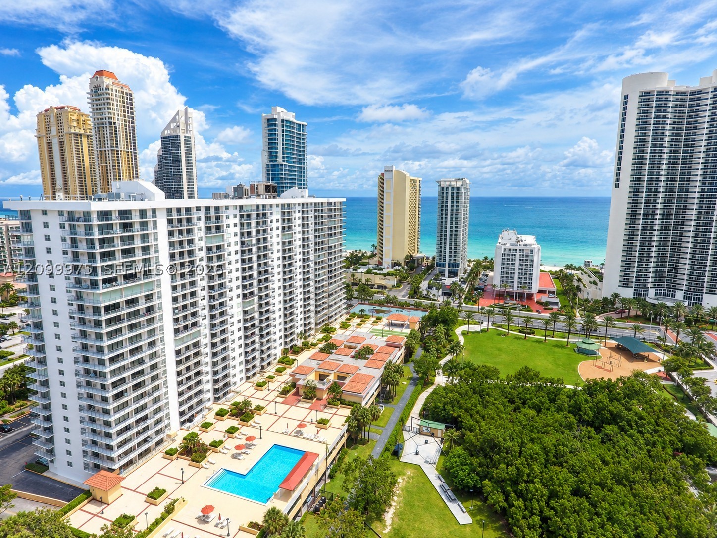 image Winston Towers 6002