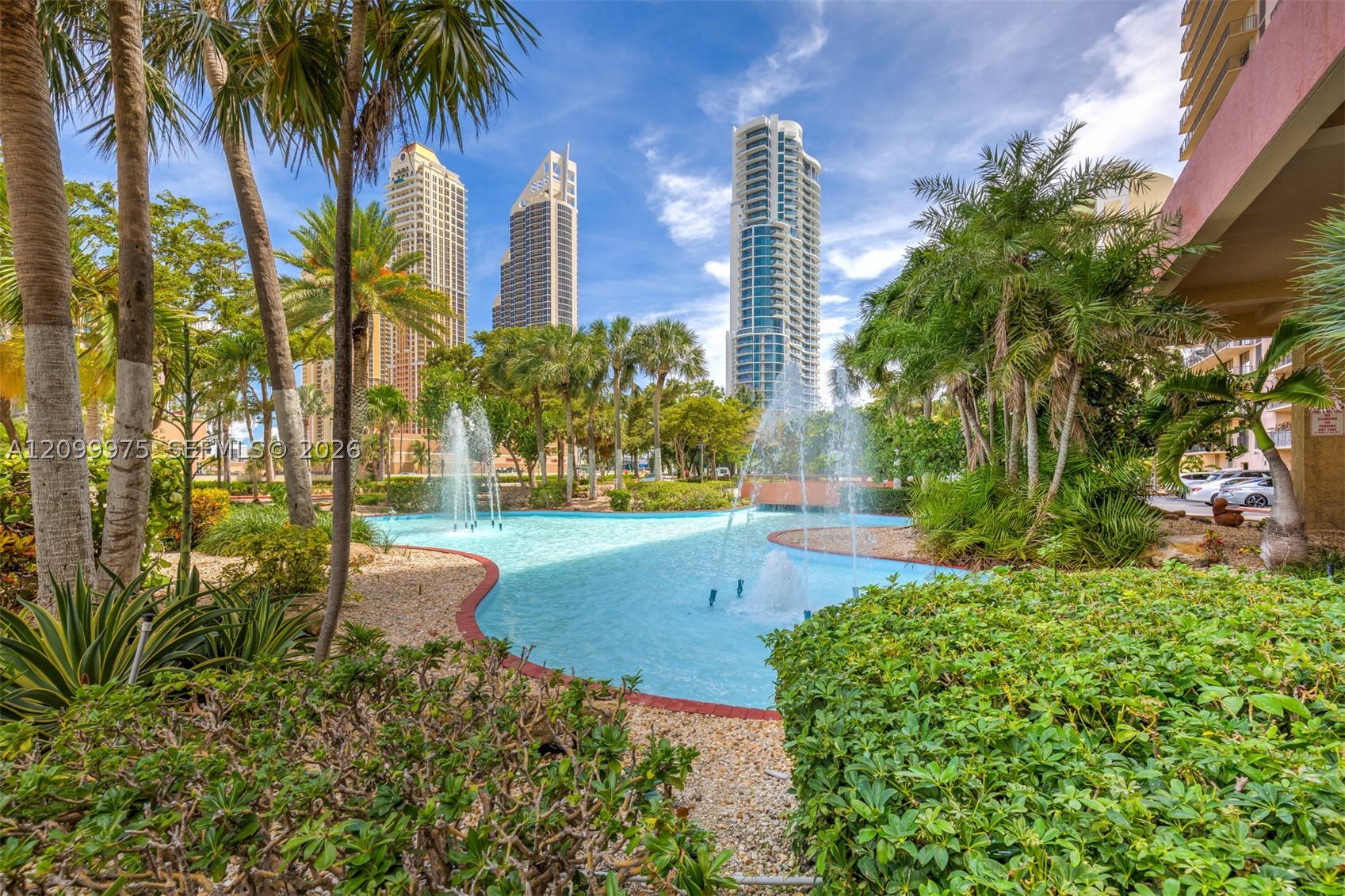 image Winston Towers 60034