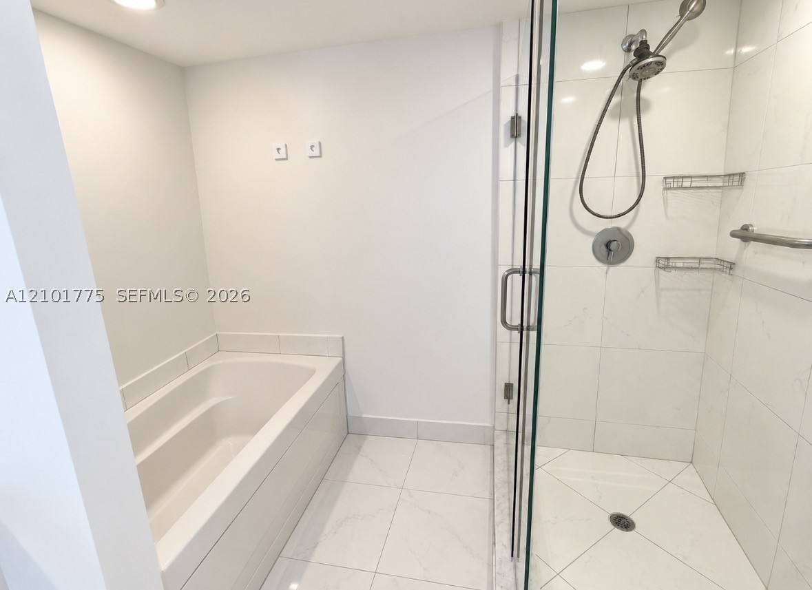 image 500 Brickell East9