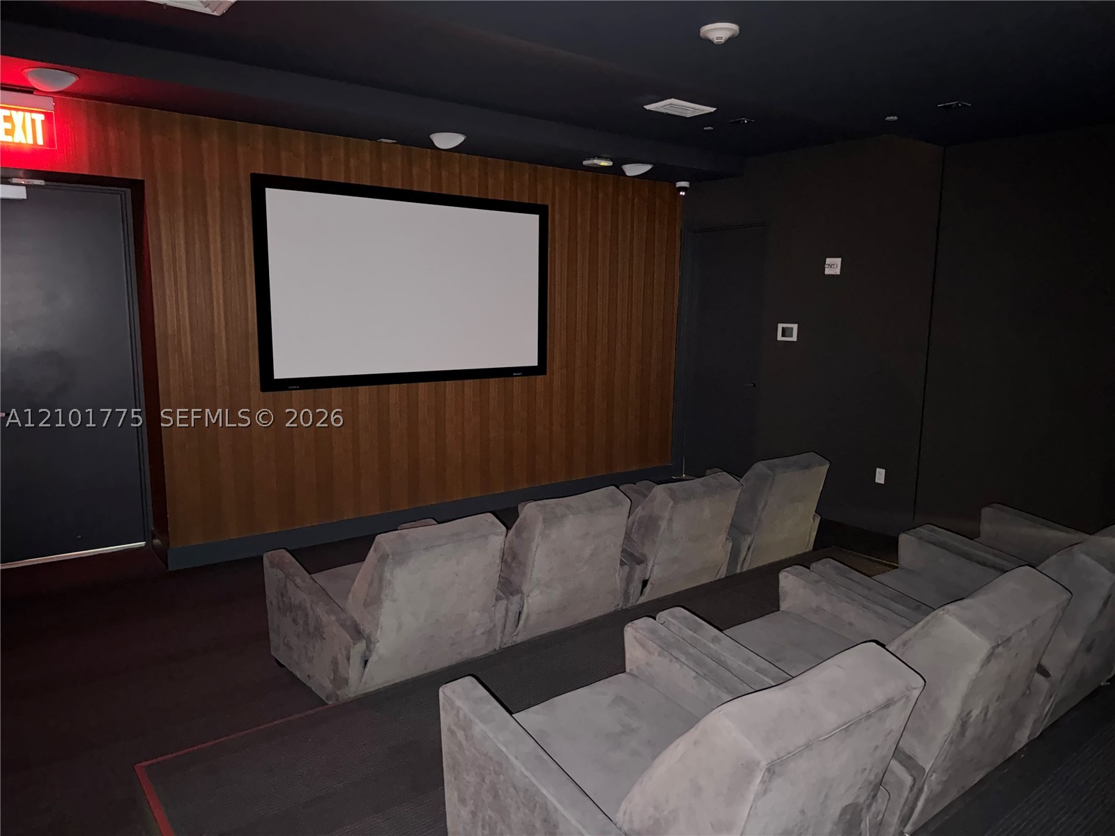 image 500 Brickell East21