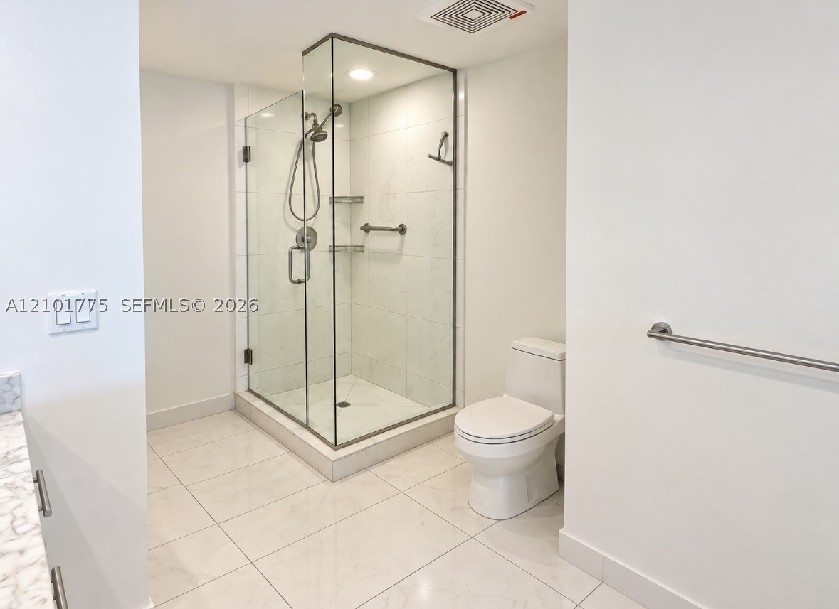 image 500 Brickell East8