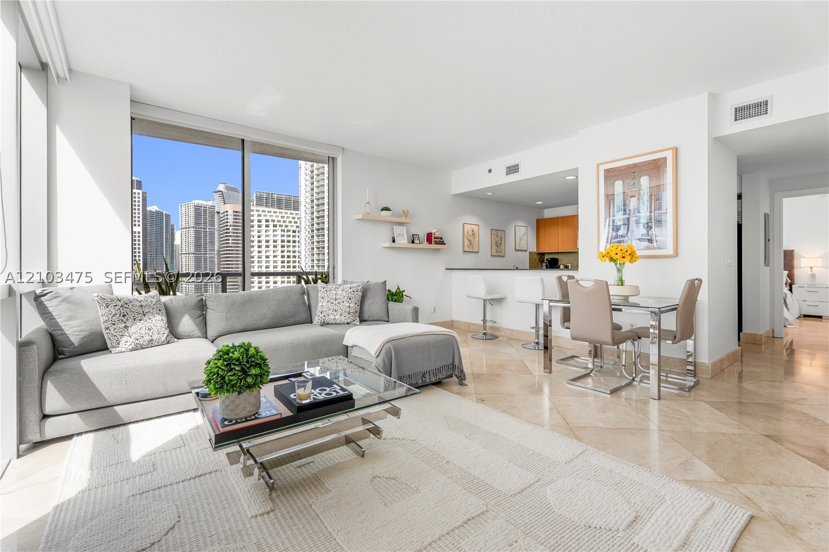 1060 Brickell Ave #2117
