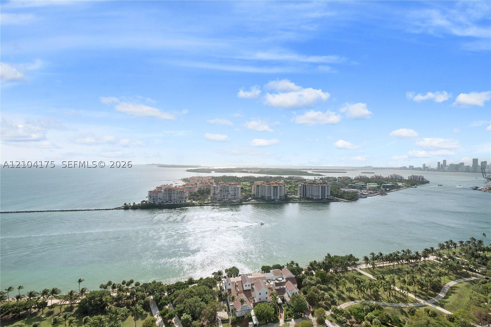 100 S Pointe Dr #2902 Miami Beach, FL 33139