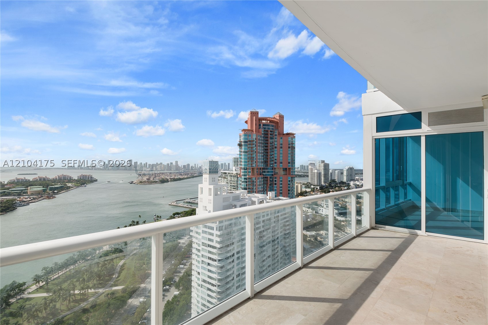 100 S Pointe Dr #2902 Miami Beach, FL 33139