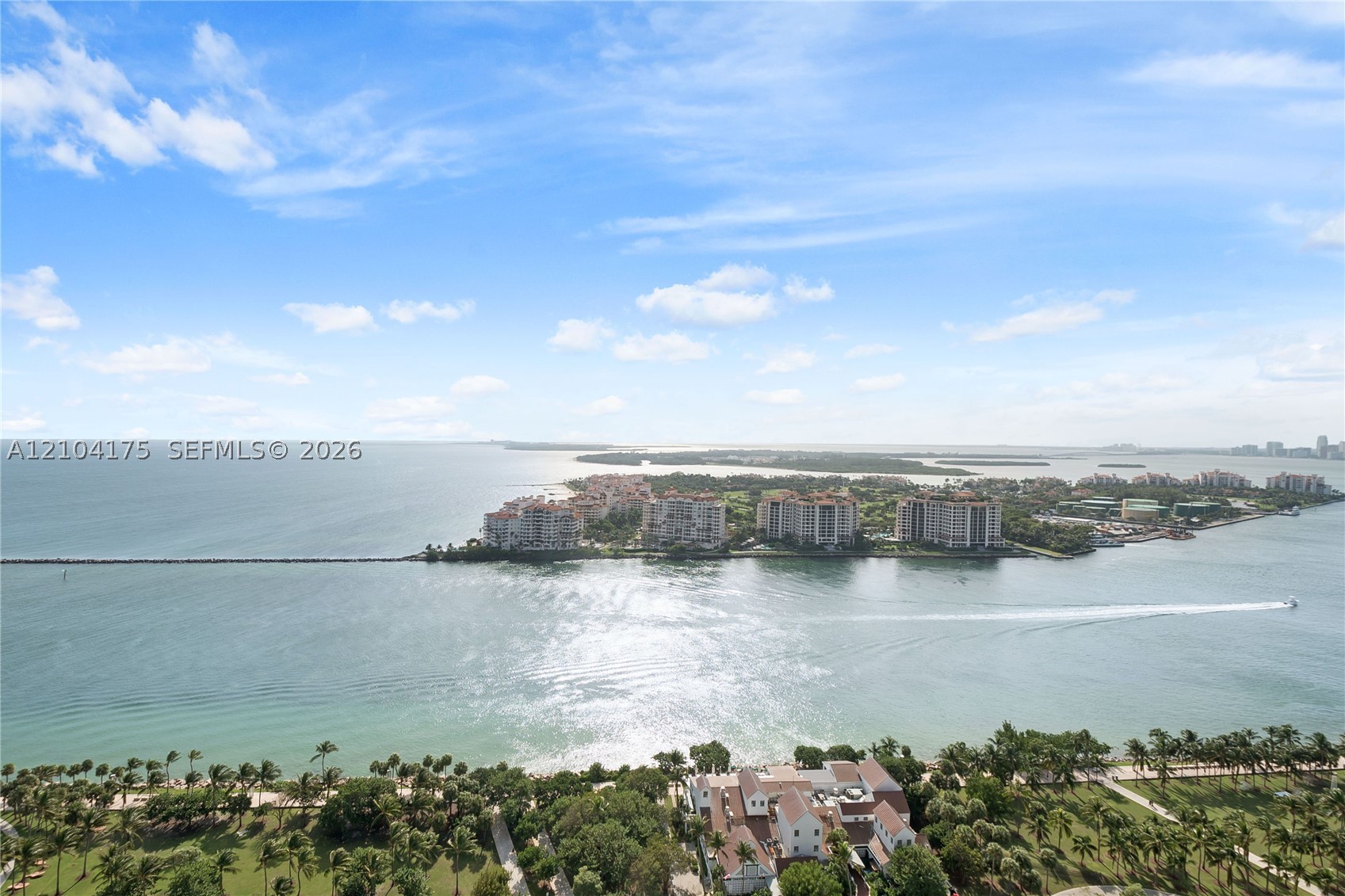100 S Pointe Dr #2902 Miami Beach, FL 33139